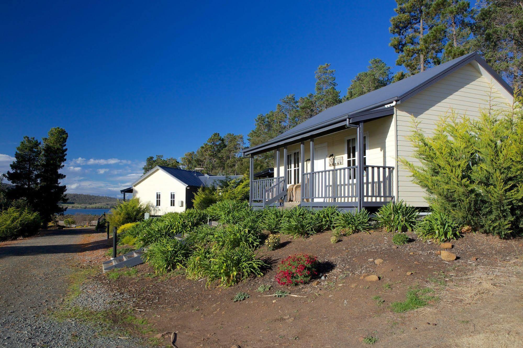 Riversdale Estate Cottages Cambridge Экстерьер фото