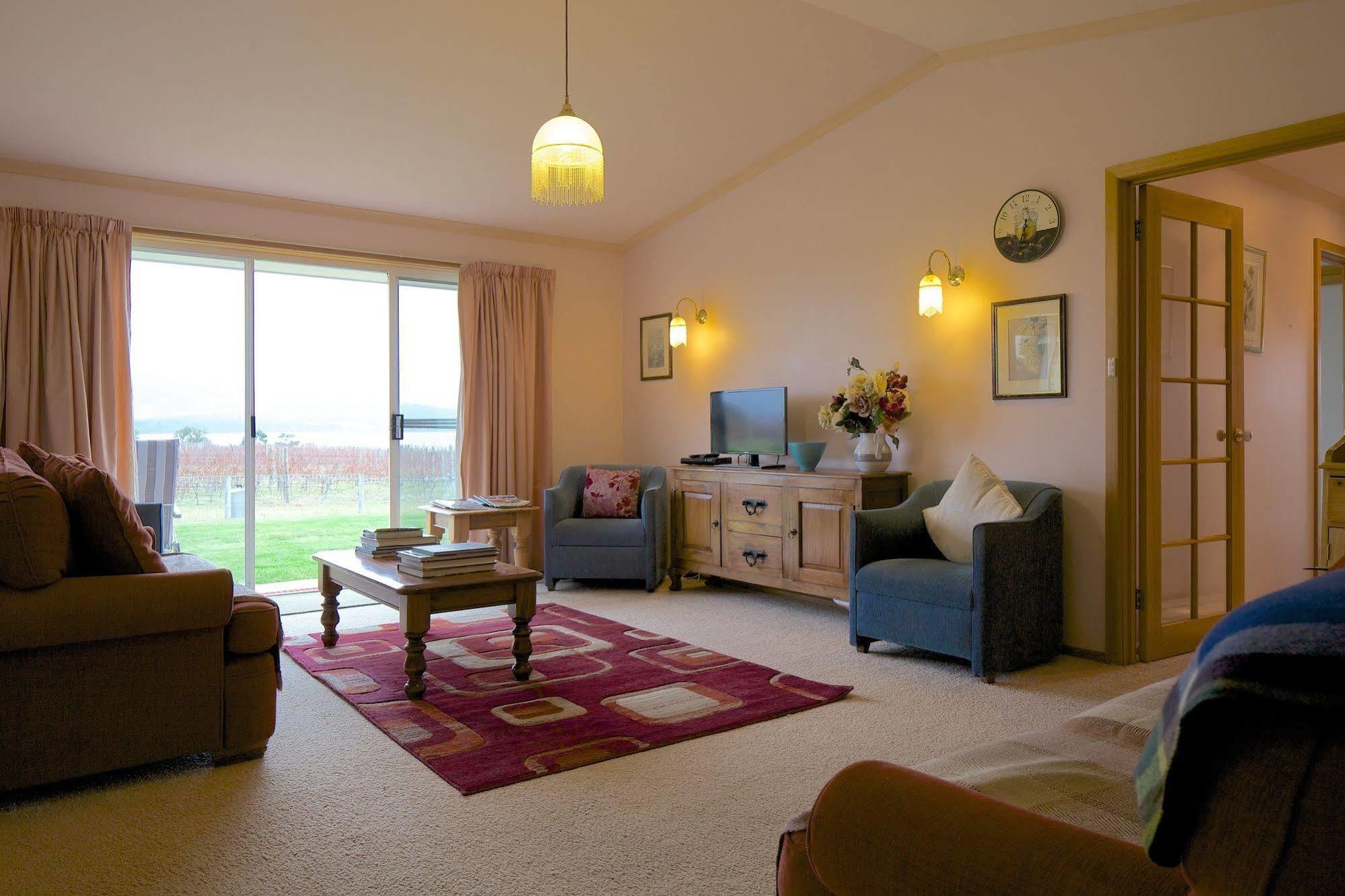 Riversdale Estate Cottages Cambridge Экстерьер фото